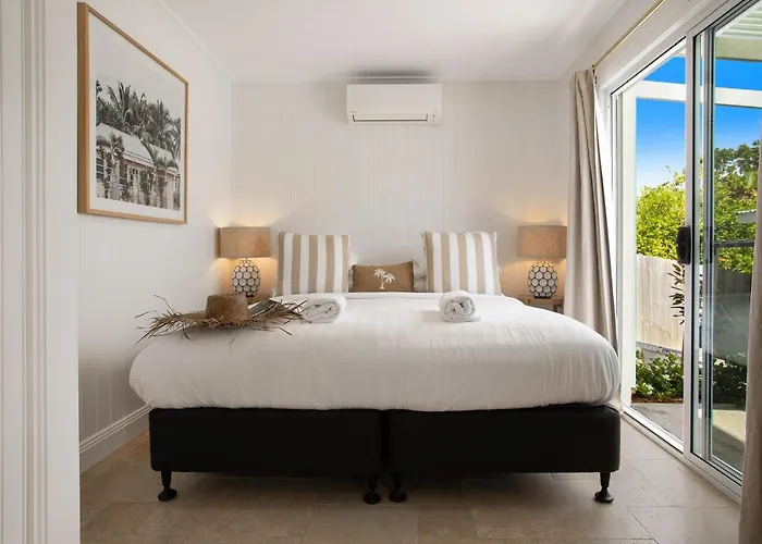 Pineapple Studio Byron Bay